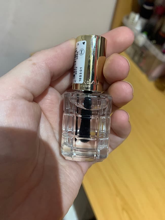 Product L'Oréal Paris Esmalte de Uñas Color Riche a L'Huile Blanc Transparente 110