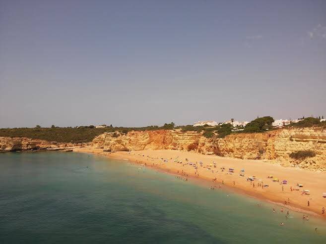 Place Praia de Nossa Senhora da Rocha