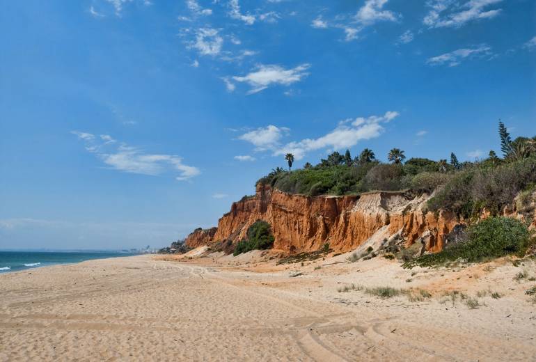 Place Praia do Garrão Nascente