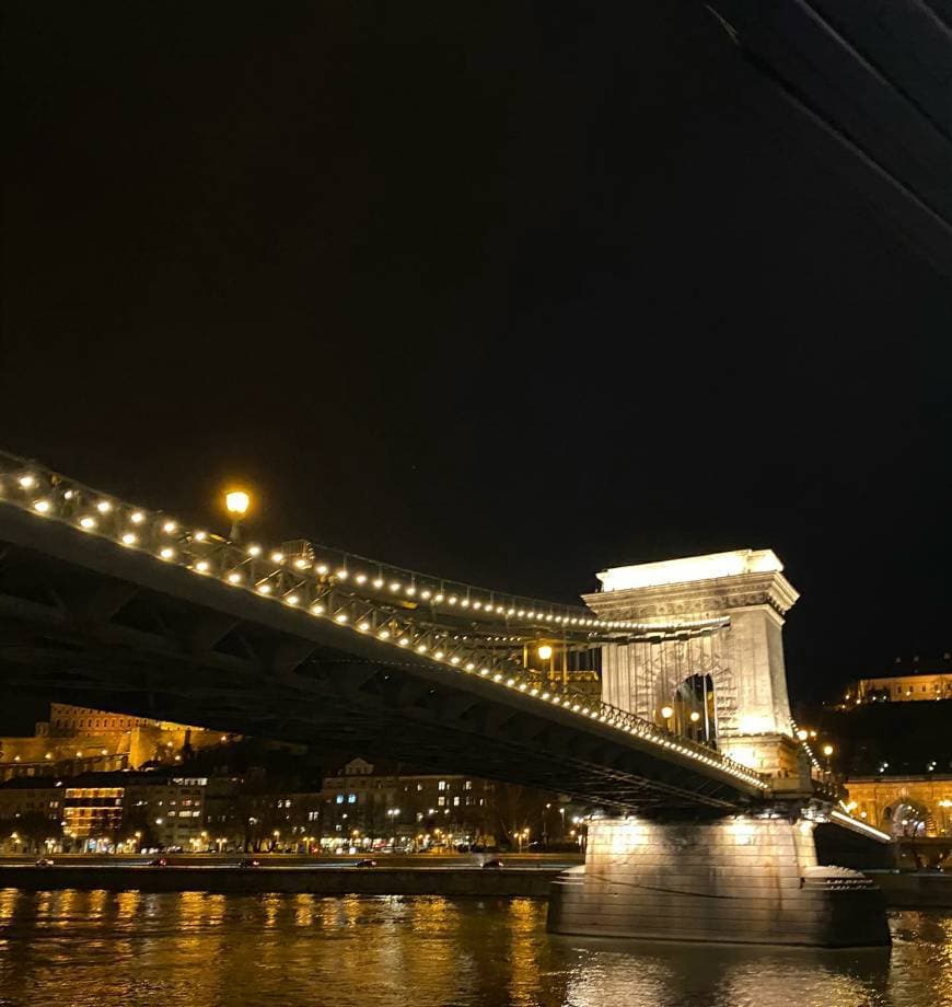 Place Puente de las Cadenas