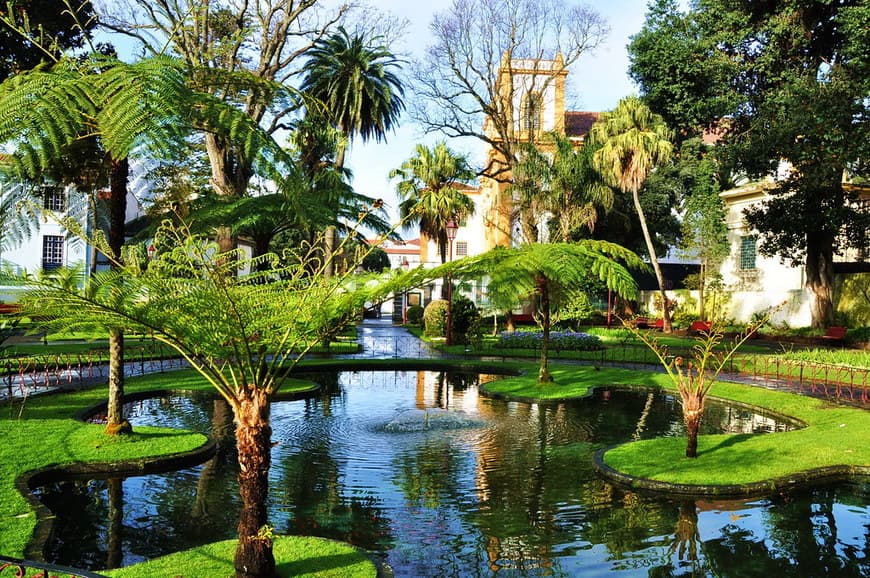 Place Duke Of Terceira Garden