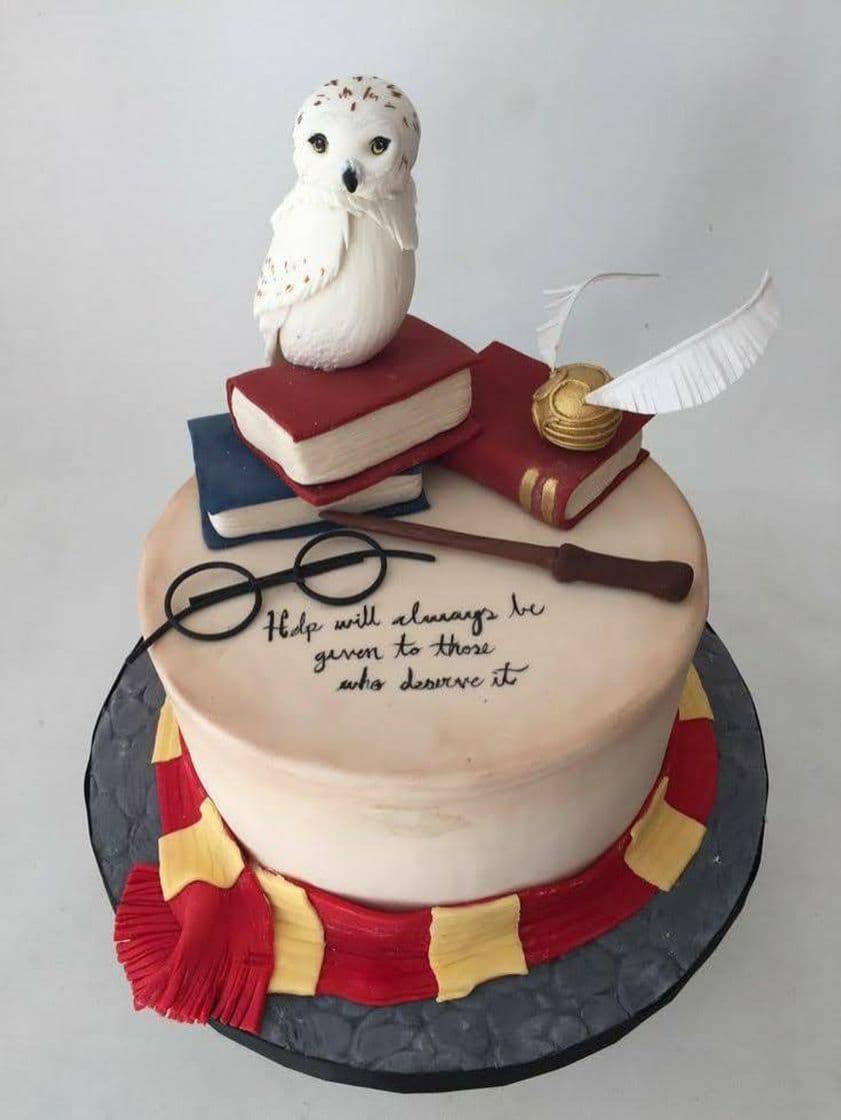 Fashion Harry Potter Thematic Cake