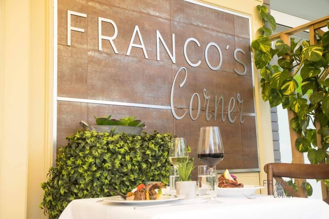 Restaurantes Franco's Corner