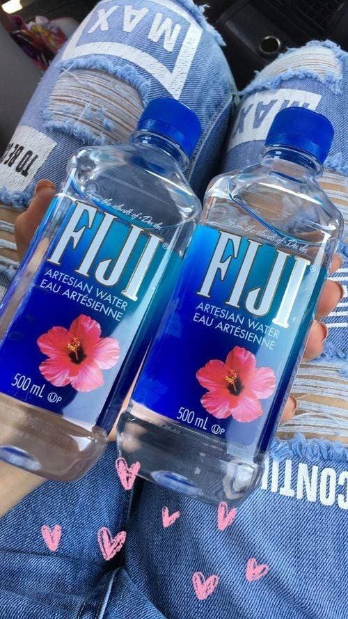 Product Fiji Agua Mineral Natural