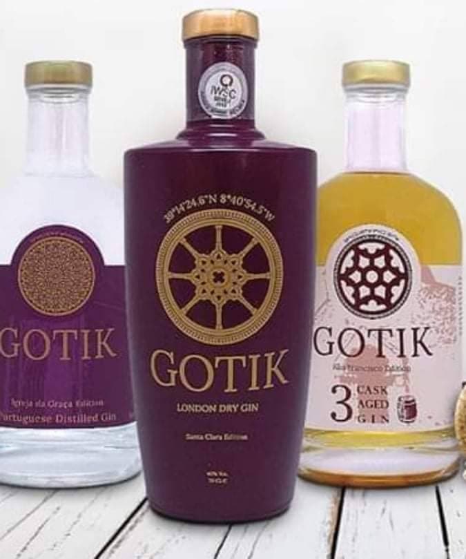 Moda GOTIK GIN