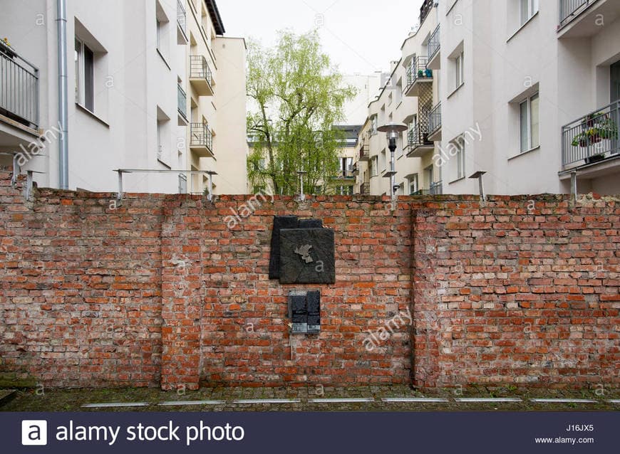 Lugar Ghetto Wall Remnant