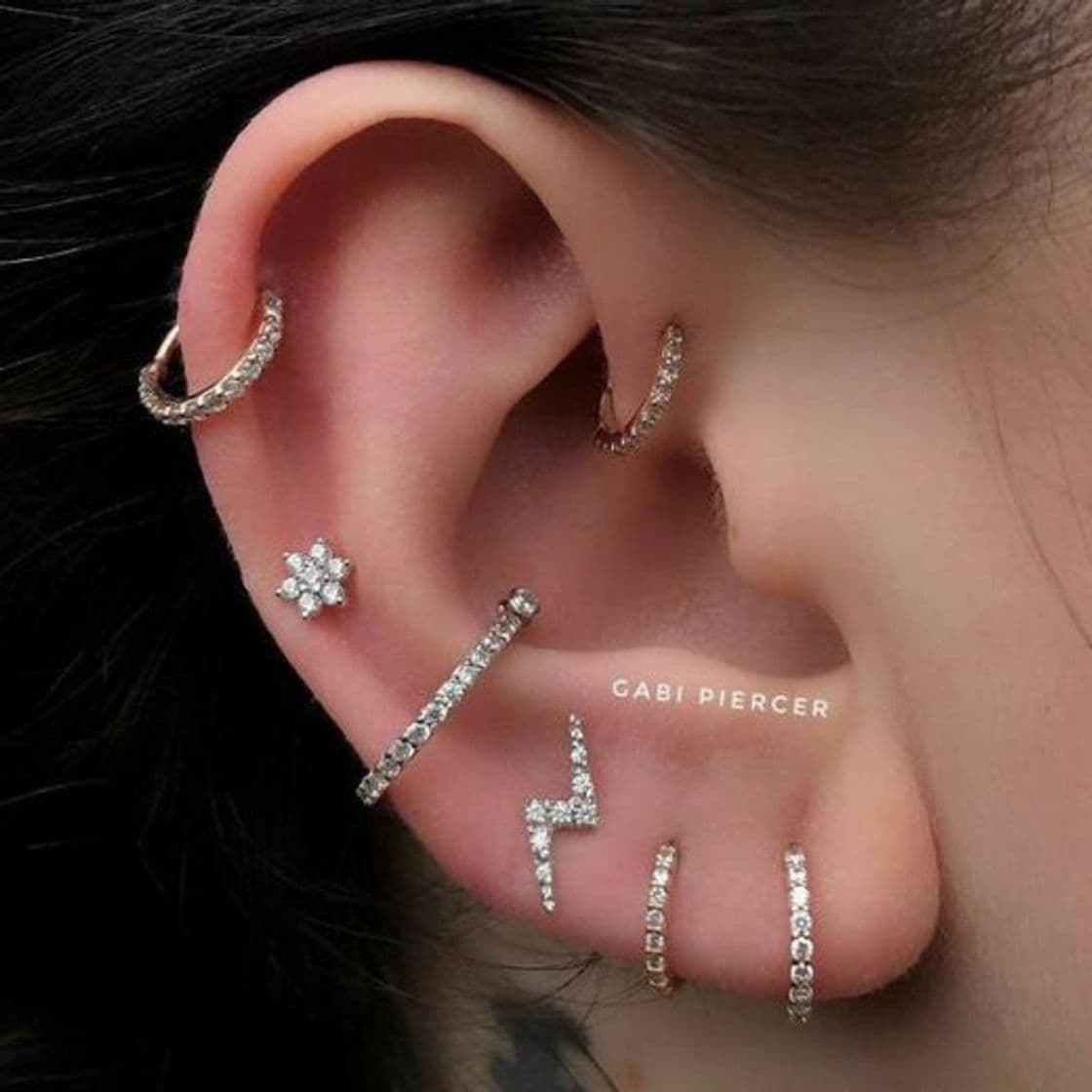 Fashion Piercings na orelha