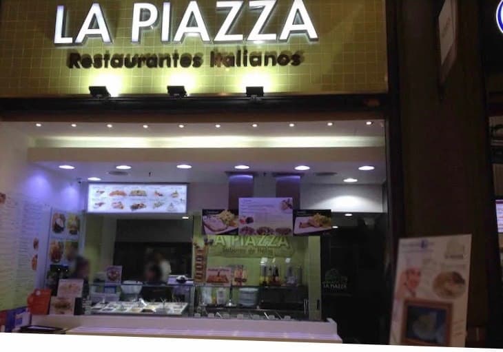 Restaurants La Piazza 