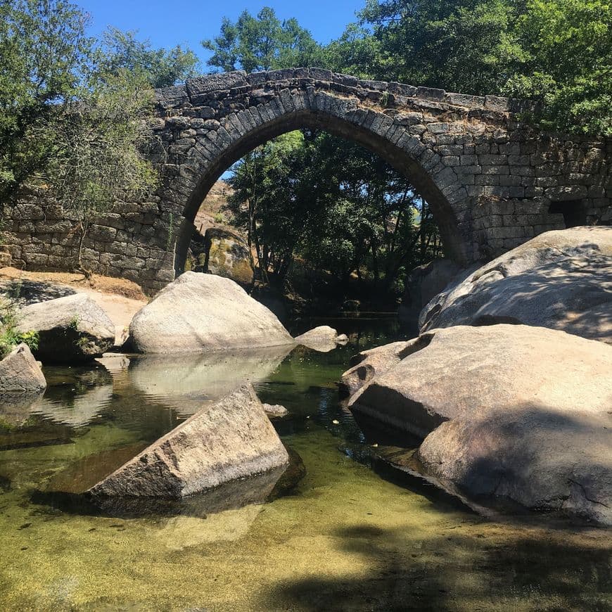 Place Ponte do Arco (Rota do Românico)