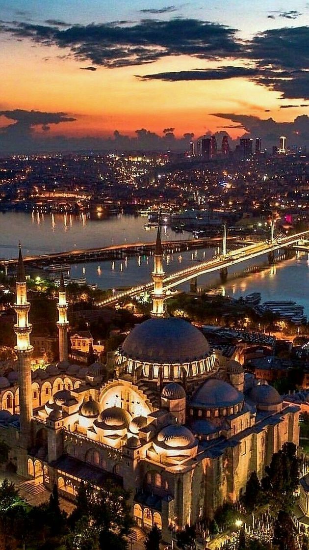 Lugar Estambul