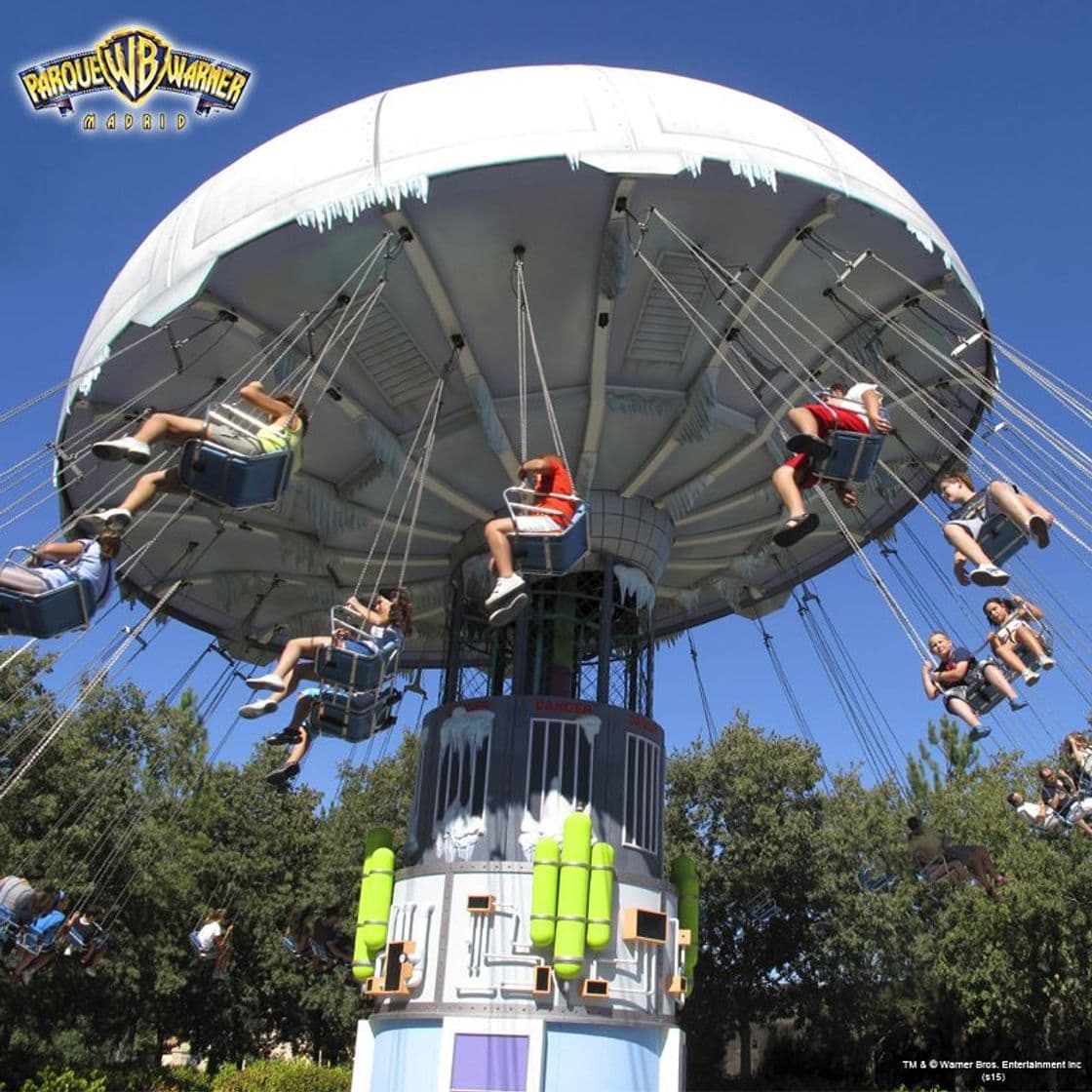 Place Sillas Voladoras de Mr.Freeze | Parque Warner Madrid