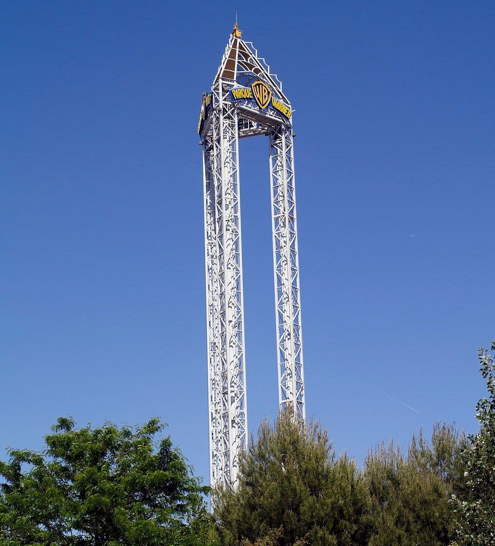 Place Atracción La Venganza del Enigma | Parque Warner Madrid