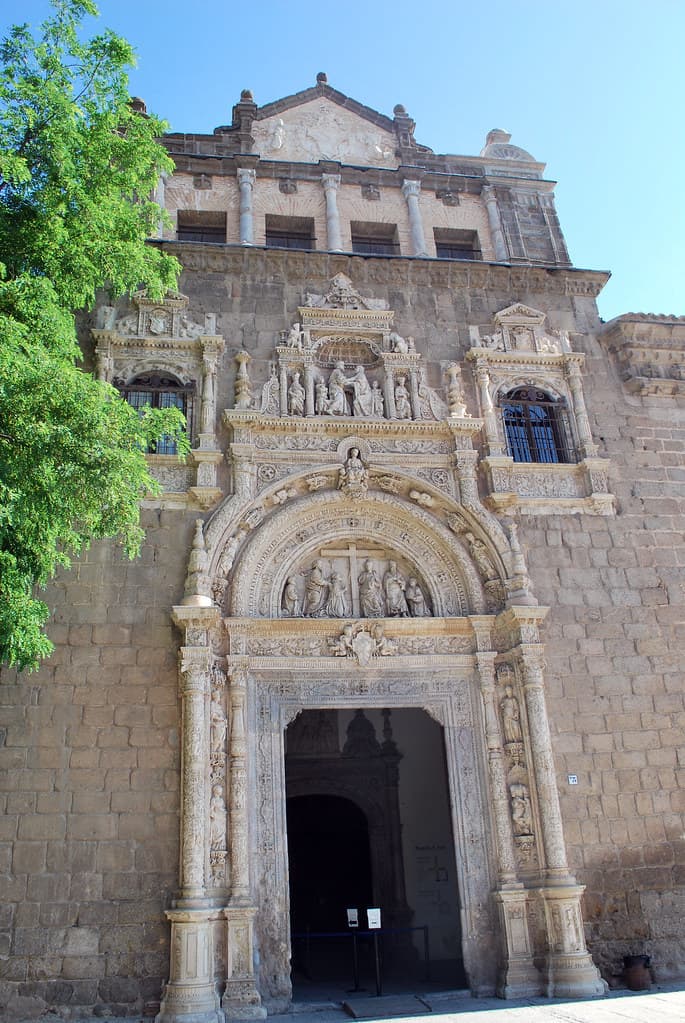 Place Museo de Santa Cruz