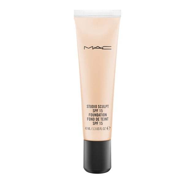 Fashion Studio Sculpt SPF 15 Foundation | MAC Cosmetics España - Sitio ...