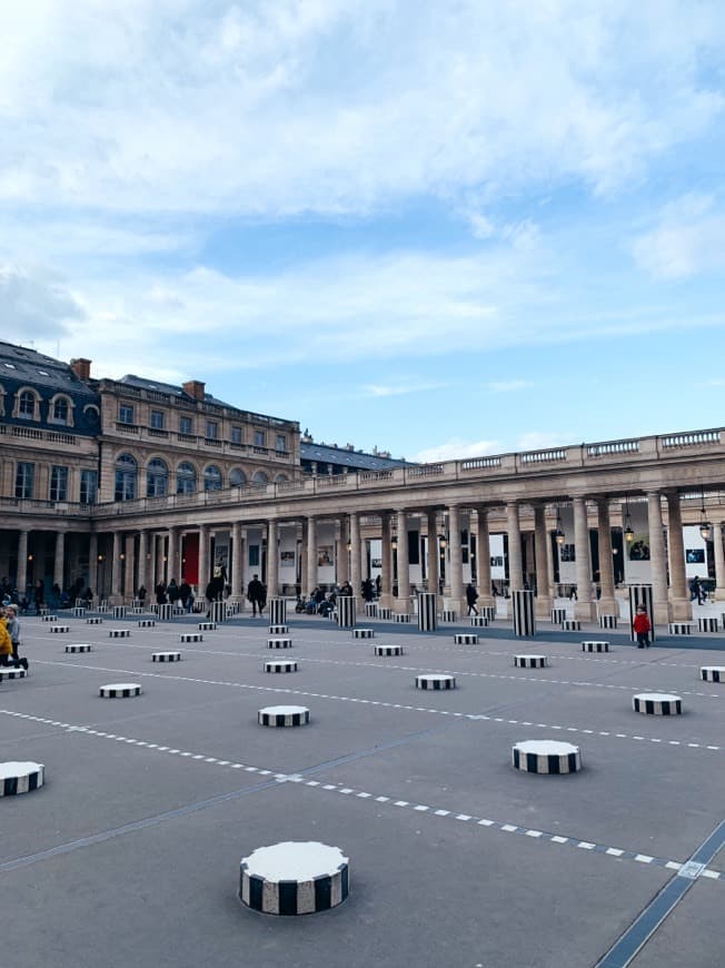 Lugar JARDIN PALACIO REAL