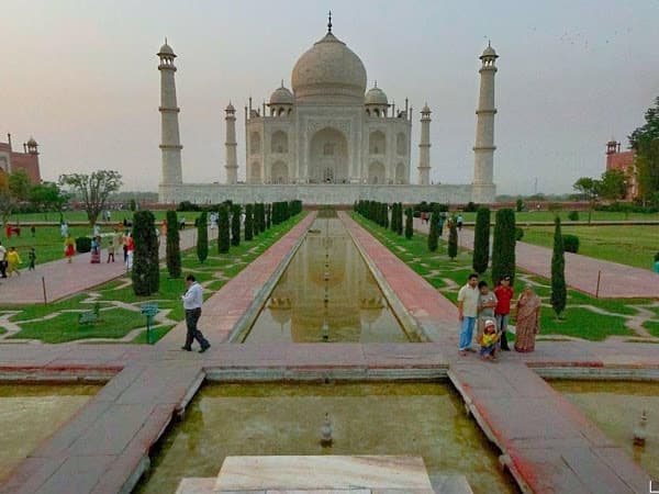 Place Taj Mahal