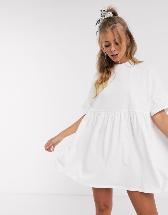 Producto Smock dress in white