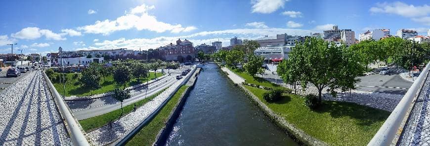 Place Mercado Manuel Firmino