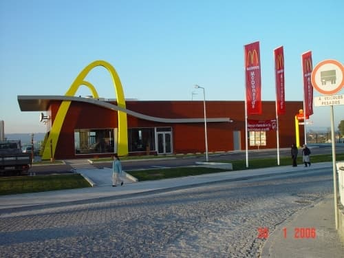 Place McDonald's Penafiel