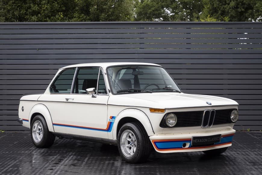 Moda BMW 2002 turbo