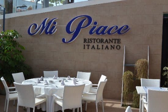 Restaurants Mi Piace Pizzaria