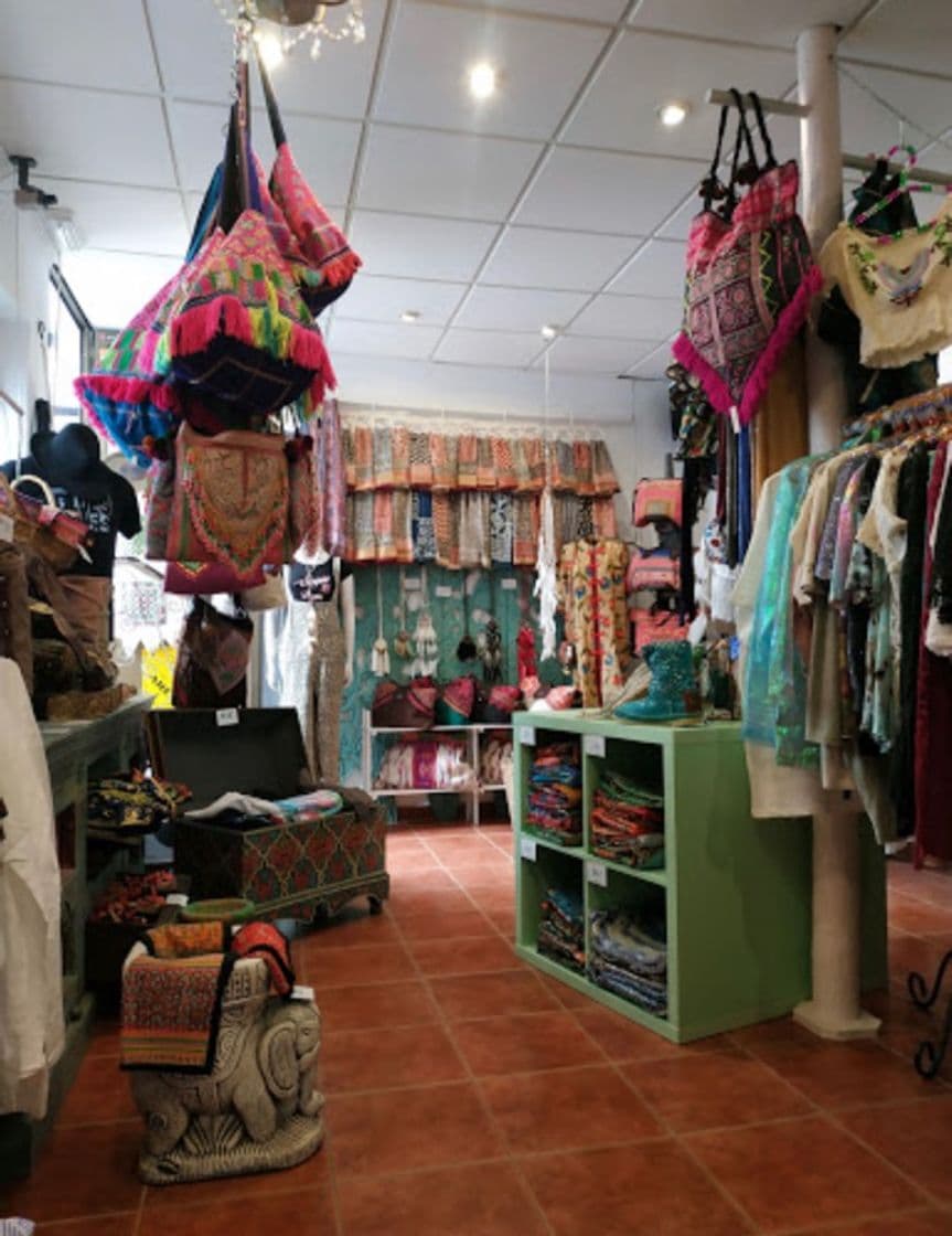 Lugar Tienda de ropa Poco Loco