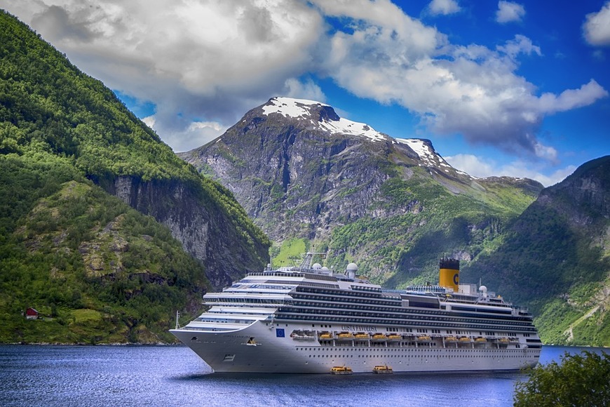 Fashion Cruceros por Fiordos Noruegos | Costa Cruceros