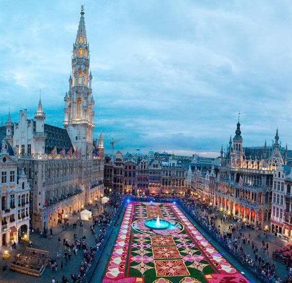 Lugar Grand Place