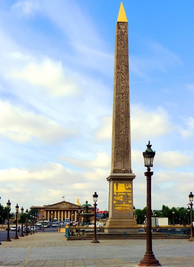 Place Obelisco de Lúxor