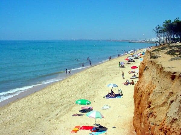 Lugar Praia de Loulé Velho