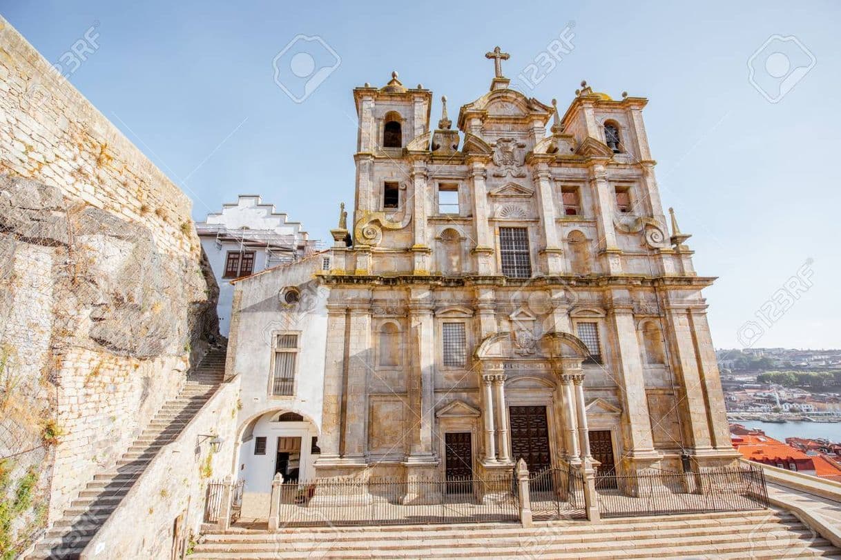 Lugar Igreja dos Grilos