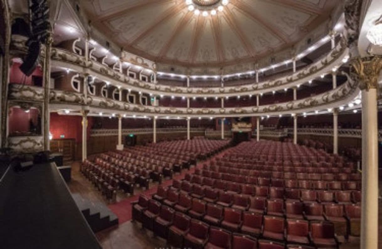 Lugar Teatro Sá da Bandeira