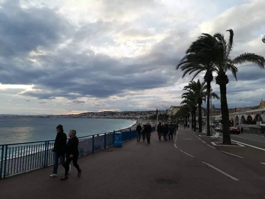 Lugar Promenade des Anglais