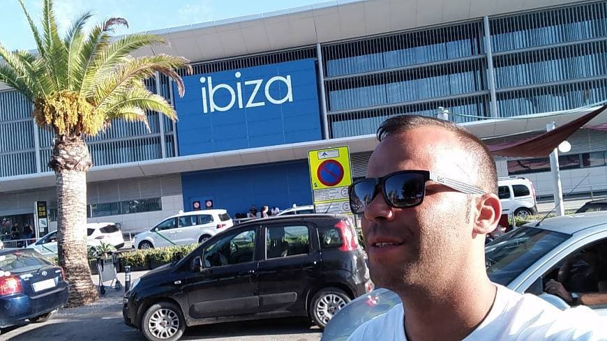 Lugar Aeropuerto de Ibiza (IBZ)