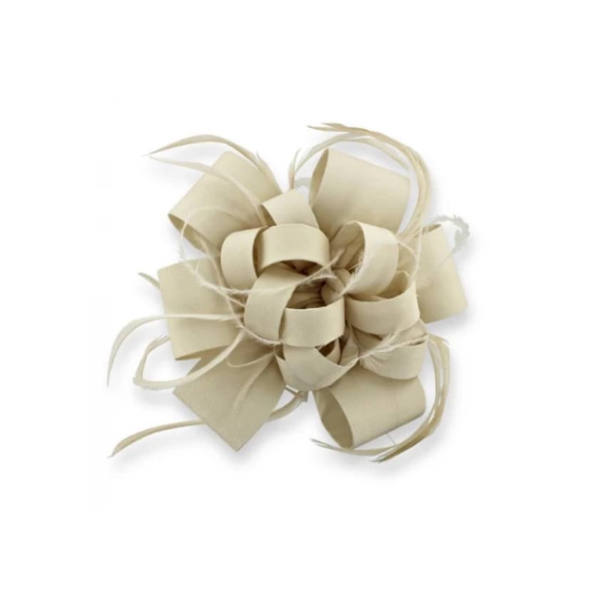 Producto STATEMENT CREAM FASCINATOR