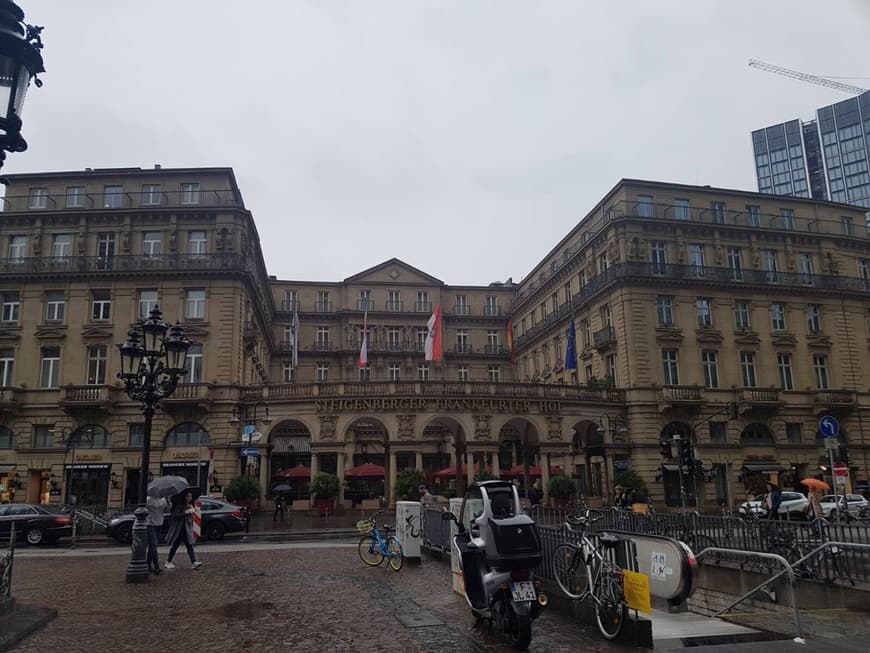 Place Steigenberger Frankfurter Hof