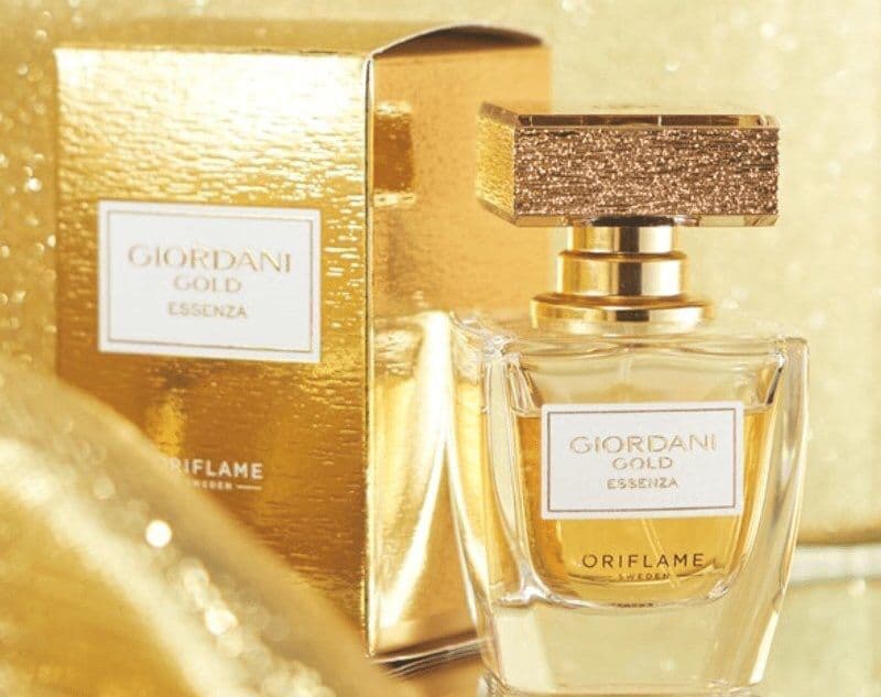 Producto GIORDANI GOLD
Parfum Essenza Giordani Gold

