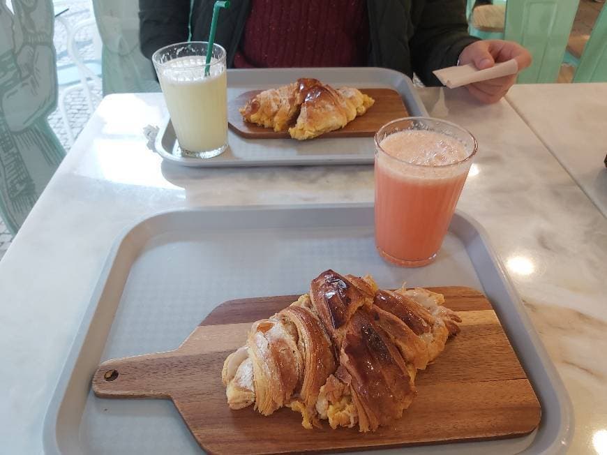 Restaurants O melhor croissant da minha rua