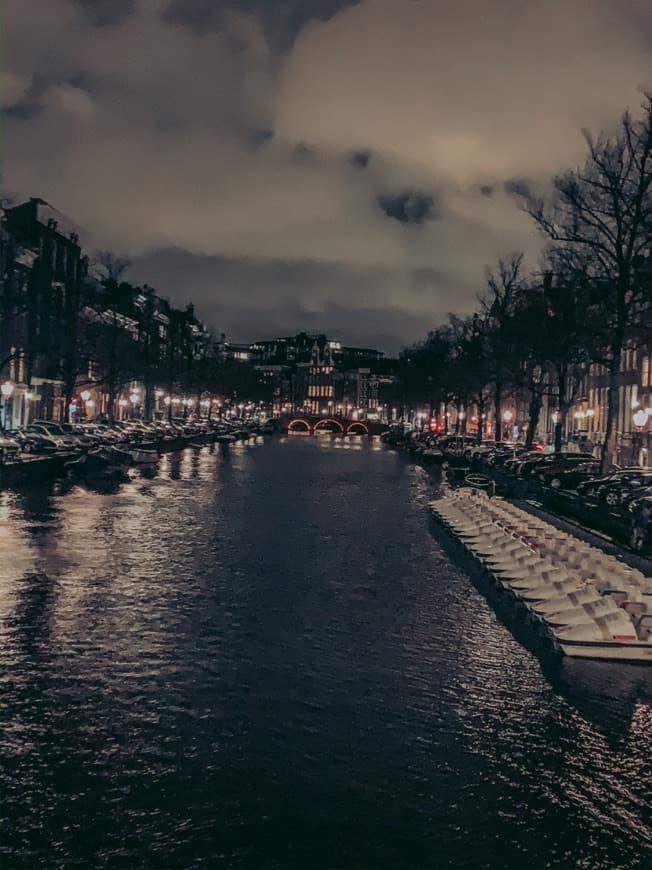 Place Canales de Ámsterdam