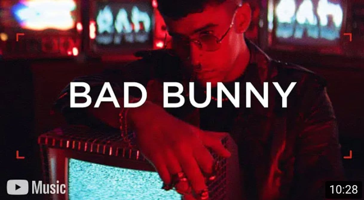 Fashion BAD BUNNY – Artist Spotlight Stories - YouTube🔥