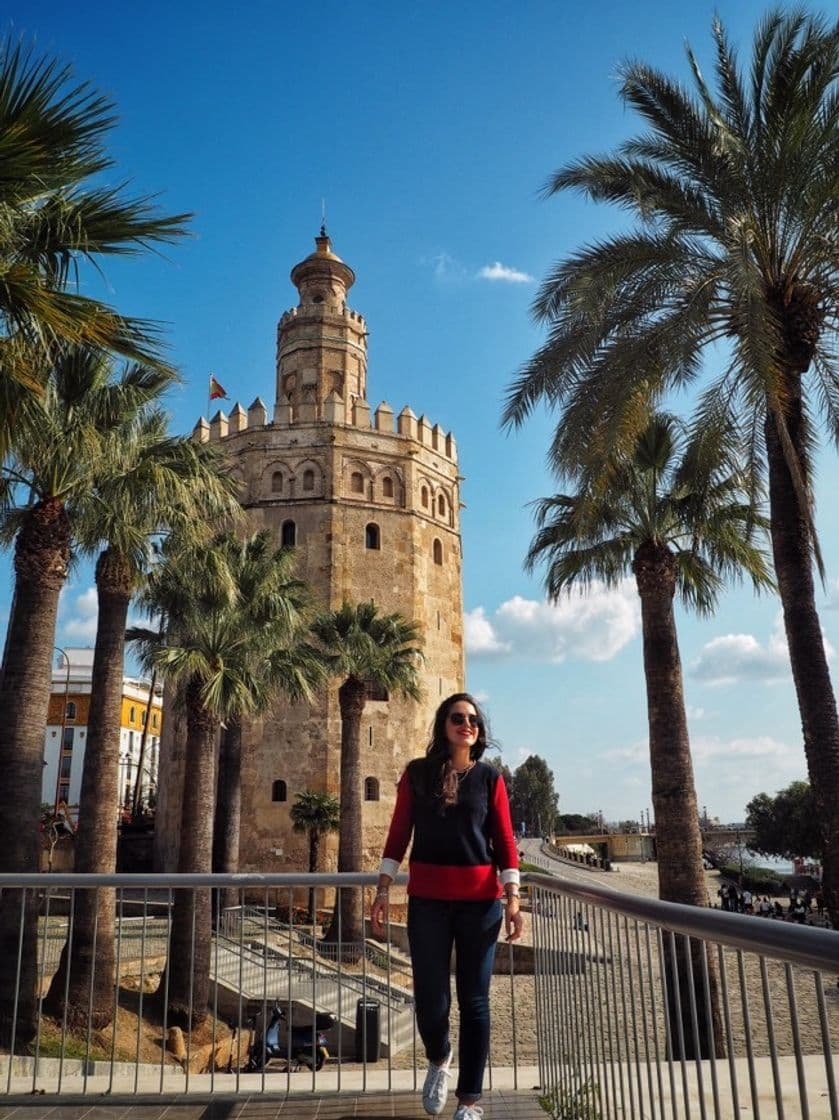 Place Torre del Oro