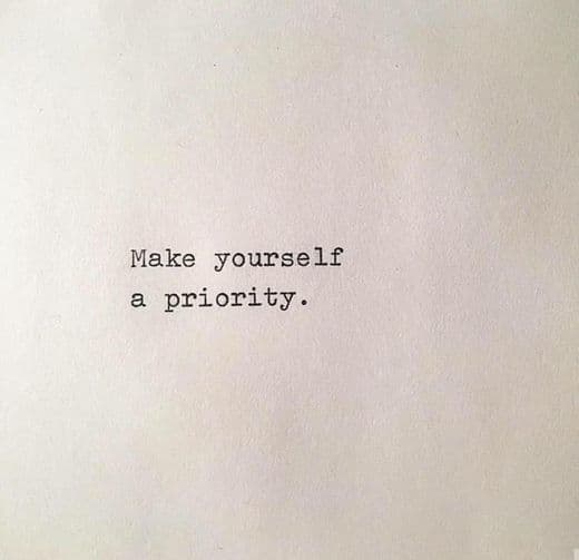 Libro Make yourself a priority.