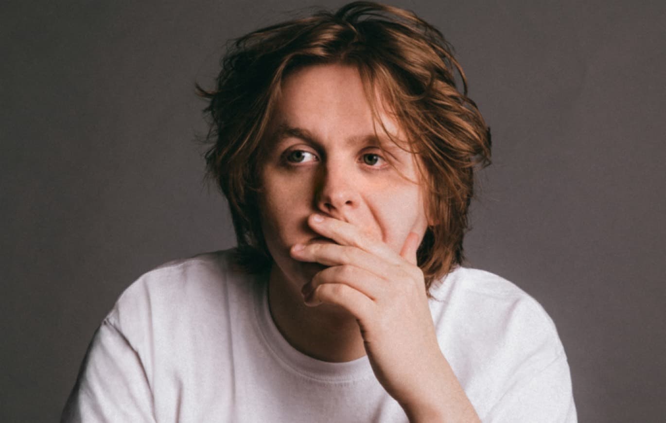 Fashion Lewis Capaldi