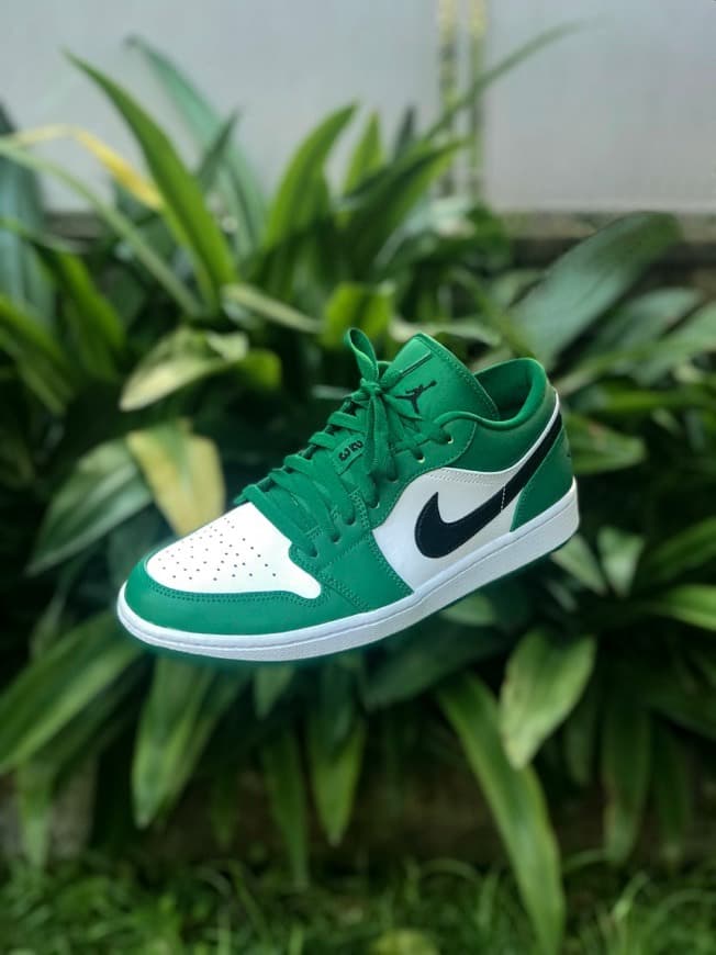 Product Air Jordan 1 Low Pine Green