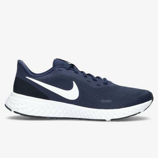 Product Nike Revolution 5