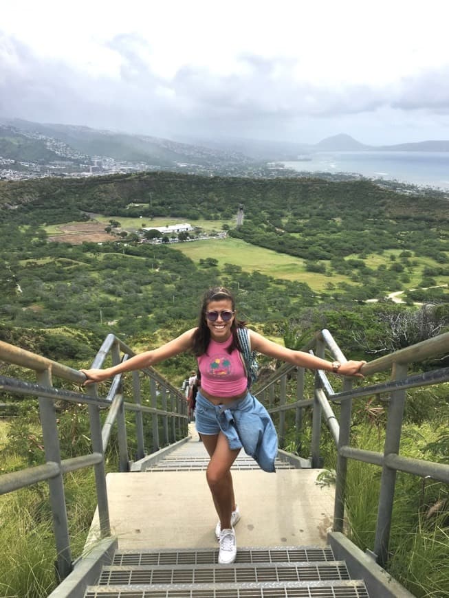 Place Diamond Head Crater Hike