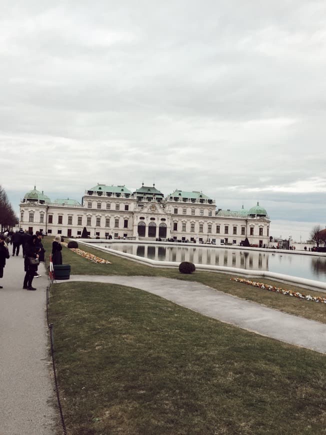 Place Belvedere Museum