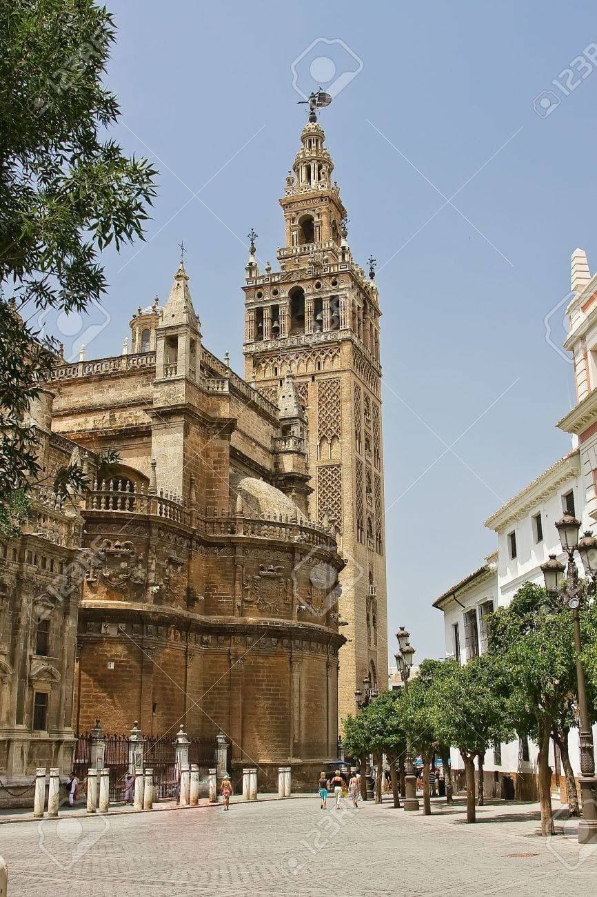 Place La Giralda 