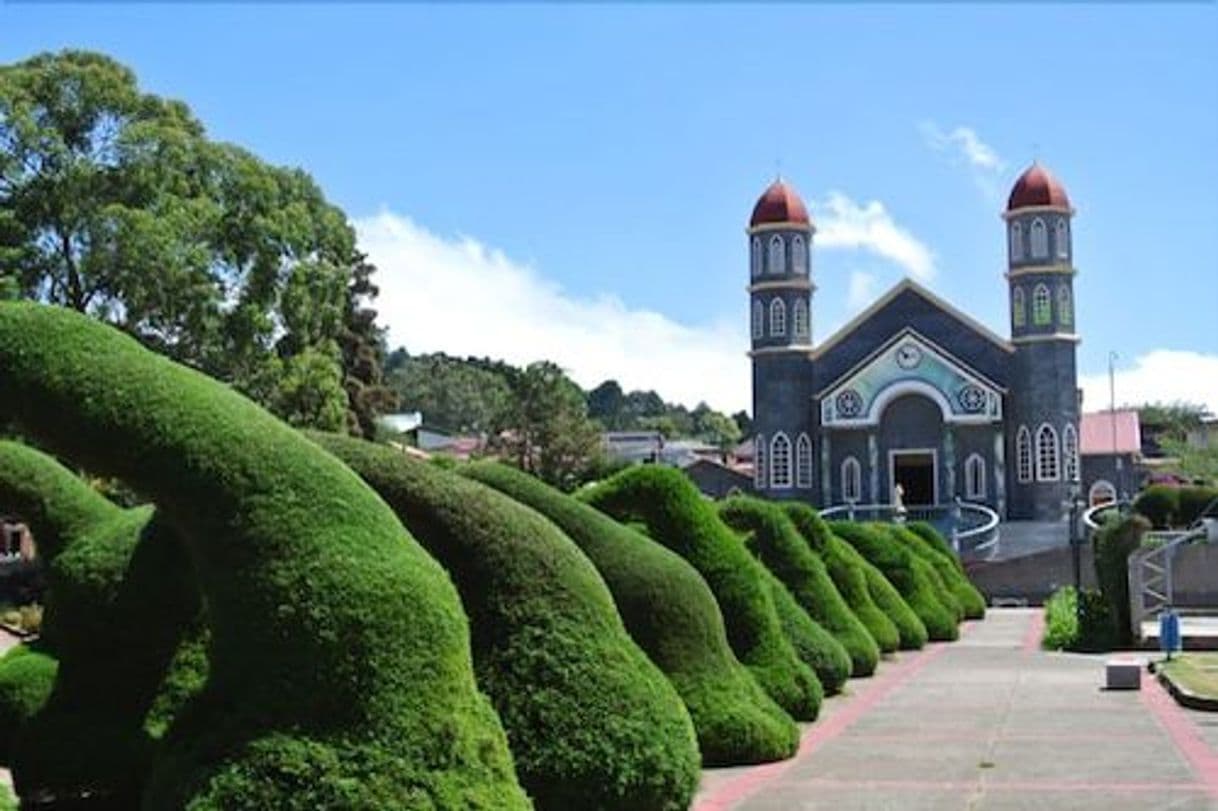 Lugar Parque De Zarcero