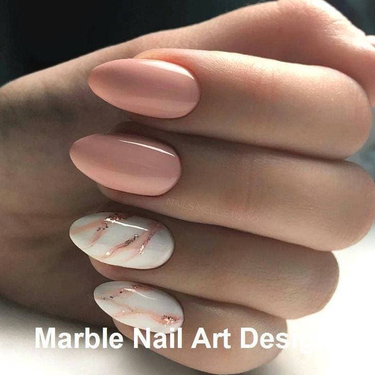 Moda Nails